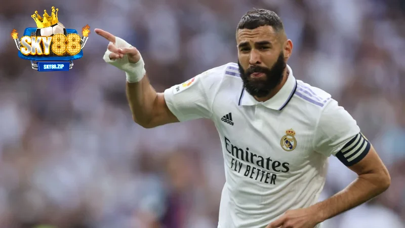 Karim Benzema: biểu tượng bất khả chiến bại của Real Madrid