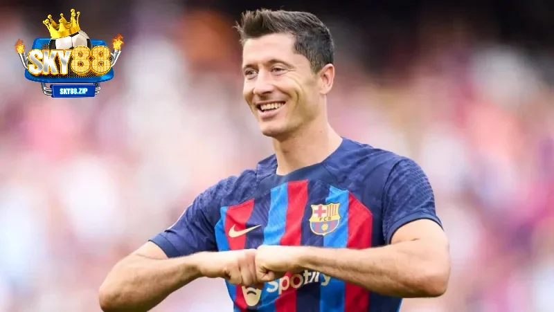 Lewandowski (Barca): Tiền đạo tài hoa từ đất nước Ba Lan