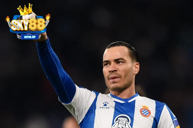 Raul de Tomas: Kẻ thách thức mọi đối thủ từ Espanyol